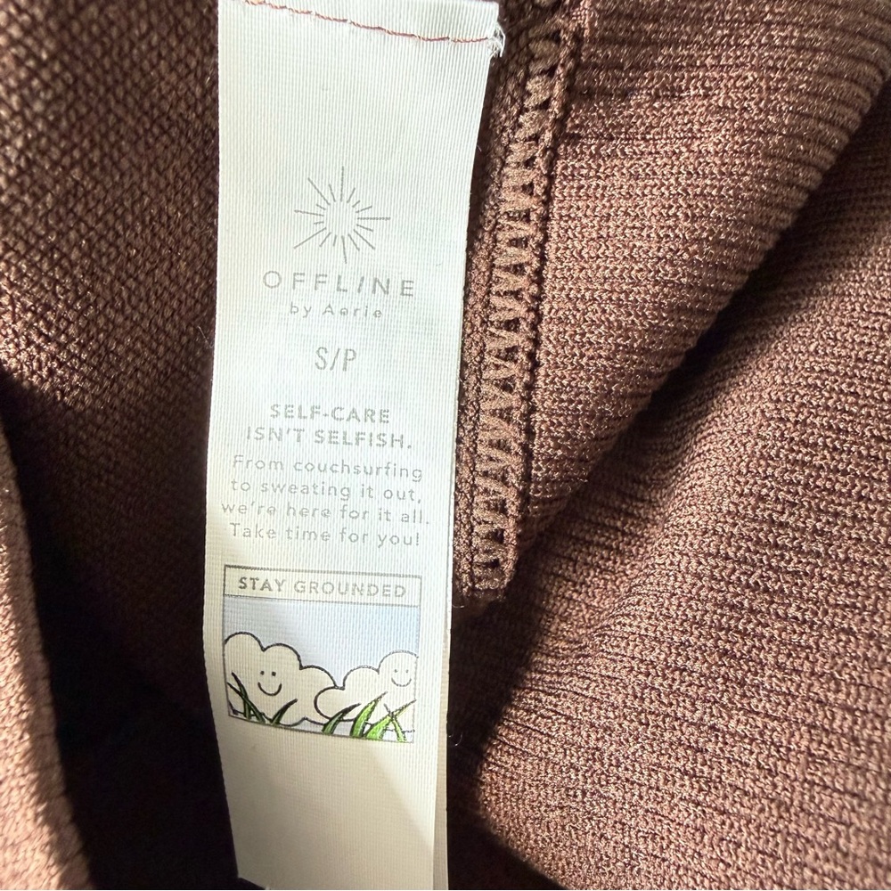 Aerie Offline Sidewalk Seamless Long Sleeve Cropped T-Shirt Canyon Sun Small - Picture 8 of 10